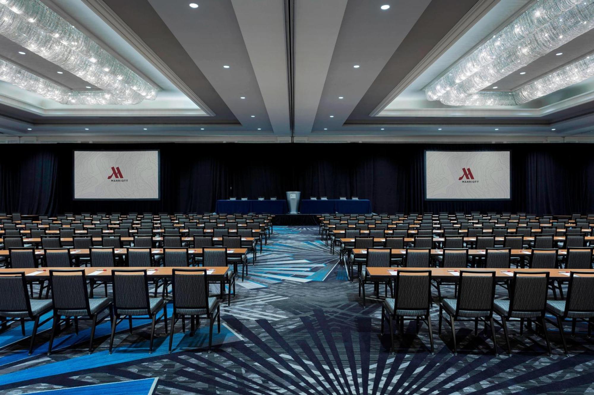Hotel Crystal Gateway Marriott Arlington Exterior foto