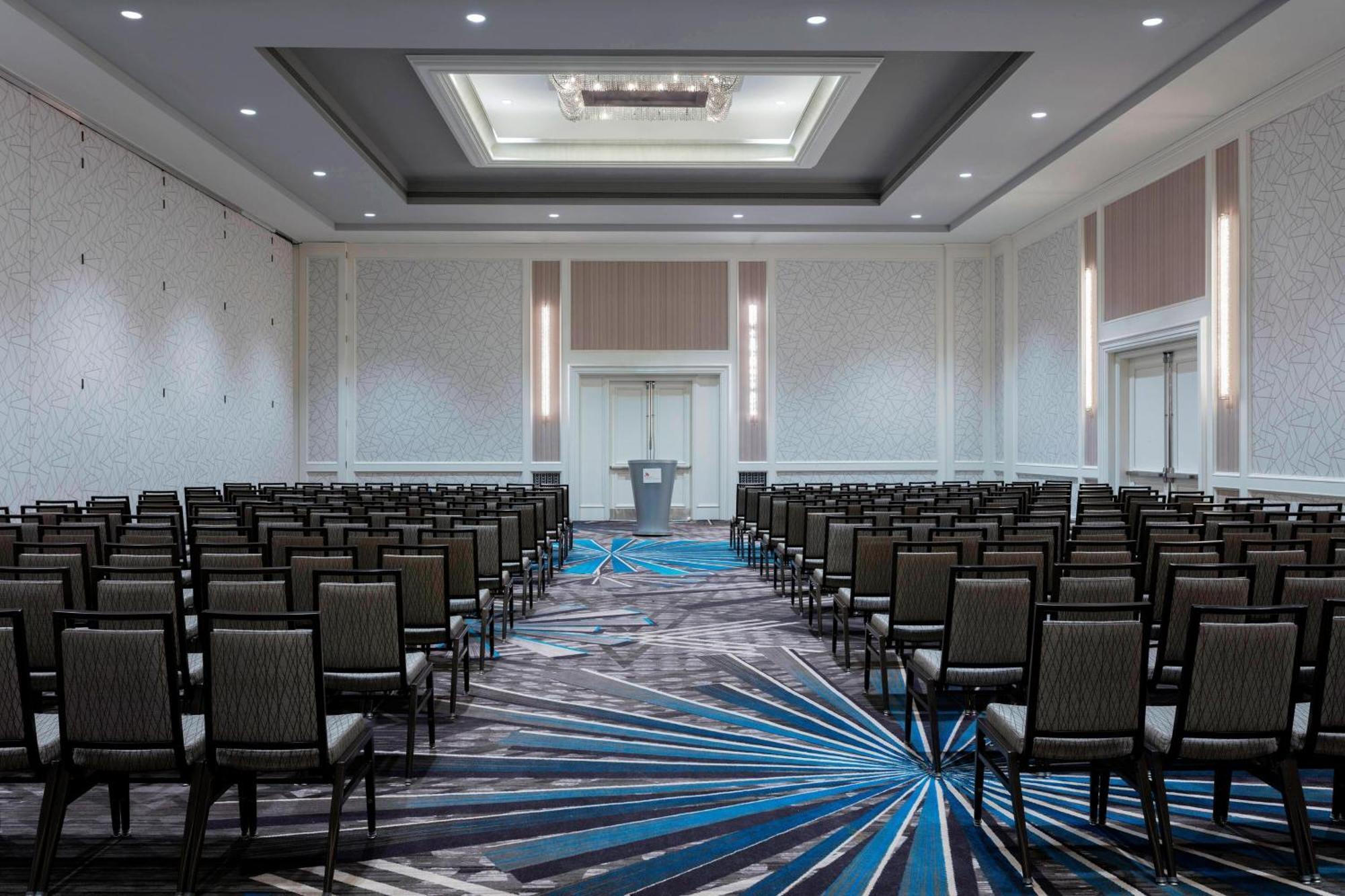 Hotel Crystal Gateway Marriott Arlington Exterior foto